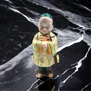 Vtg Made in Occupied Japan Porcelain Figurine Japanese Man with Shamisen 6.5”